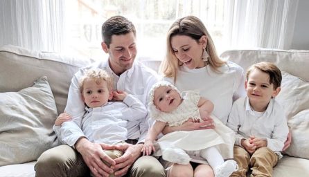 Who Wears the White Garment in Baptism?